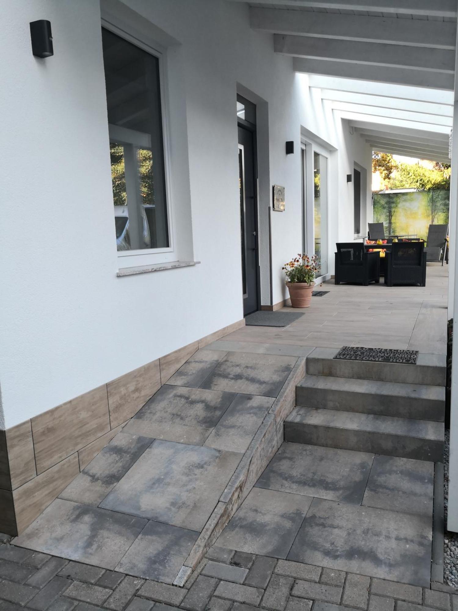 Auszeit Erfurt - Stilvoller Bungalow Mit Parkplatz - Zentrumsnah Ngoại thất bức ảnh
