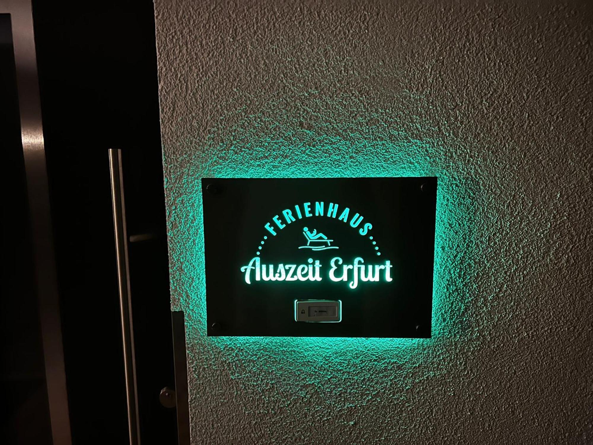 Auszeit Erfurt - Stilvoller Bungalow Mit Parkplatz - Zentrumsnah Ngoại thất bức ảnh